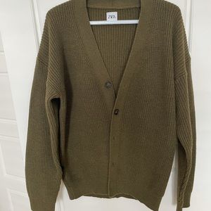 Zara Medium olive green cardigan